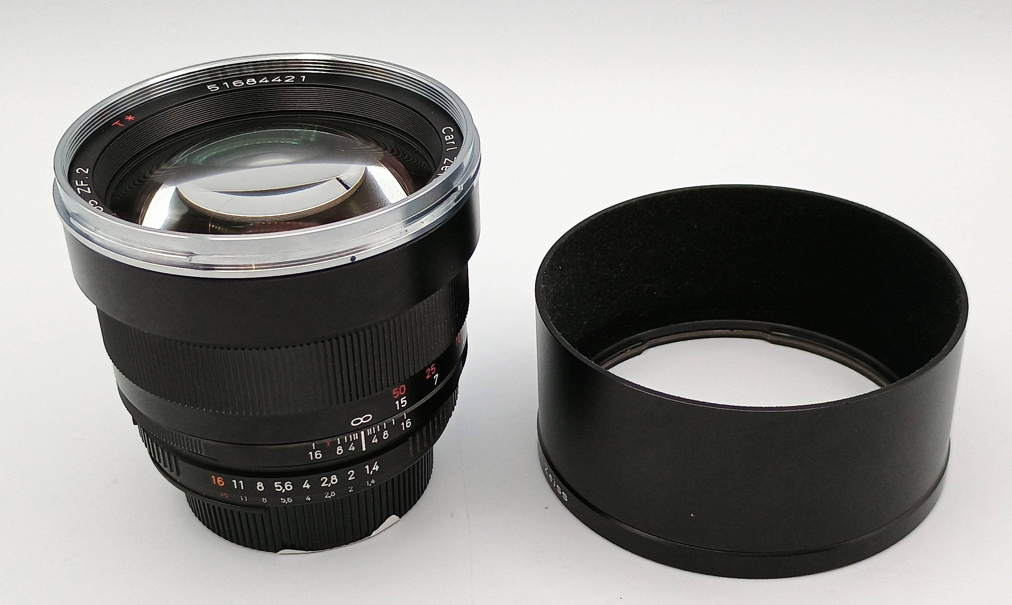Used Zeiss 85mm f1.4 T* Planar for Nikon F-Mount