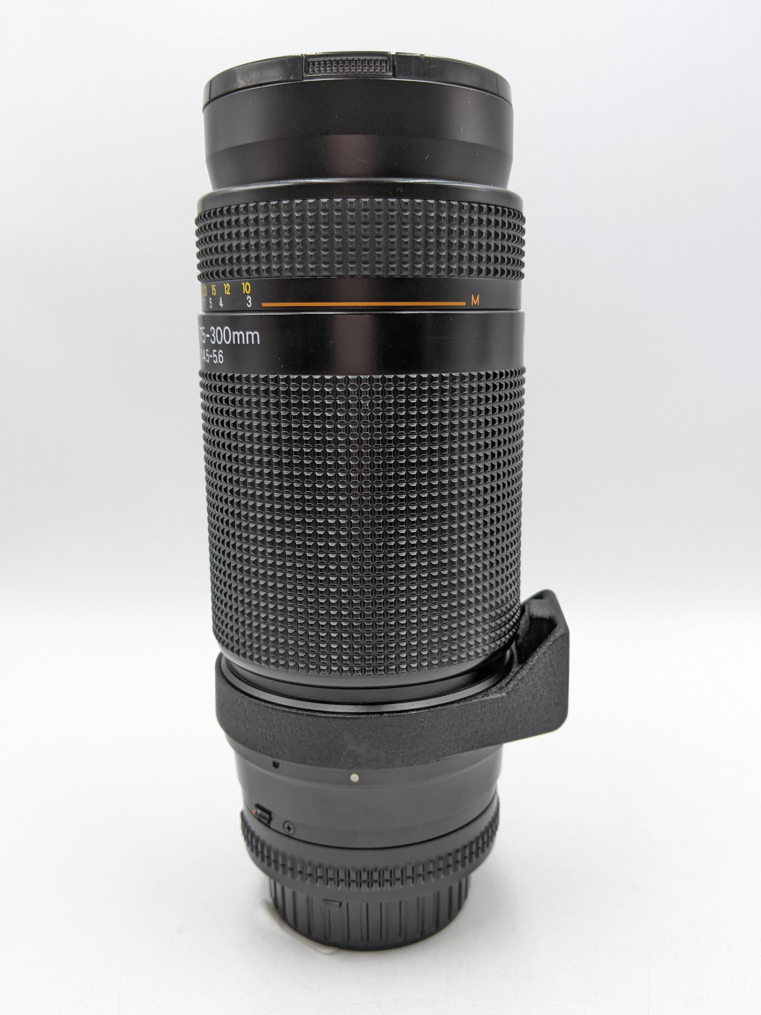 Used Nikon 75-300mm f4.5-6.3 AF (F-Mount)
