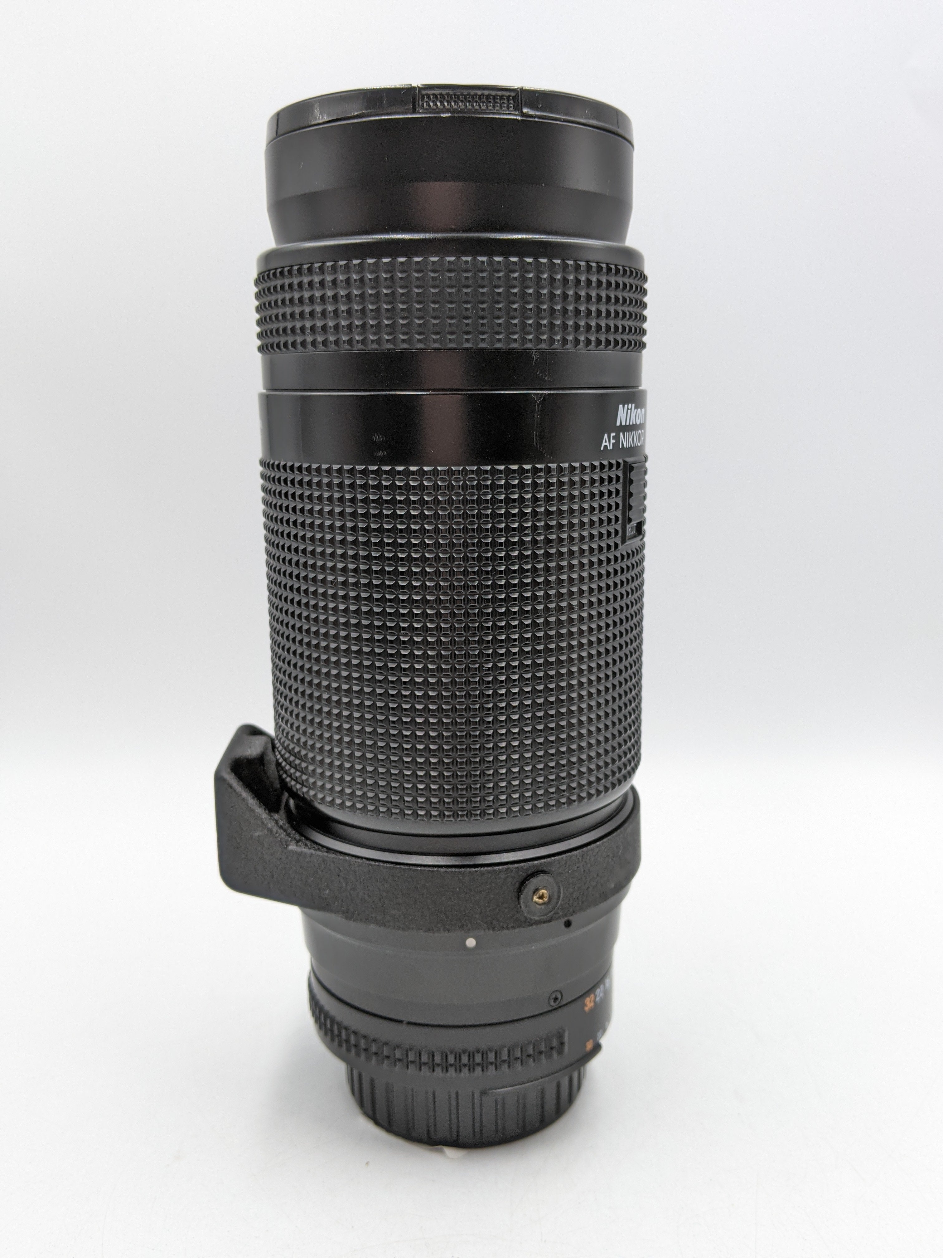 Used Nikon 75-300mm f4.5-6.3 AF (F-Mount)