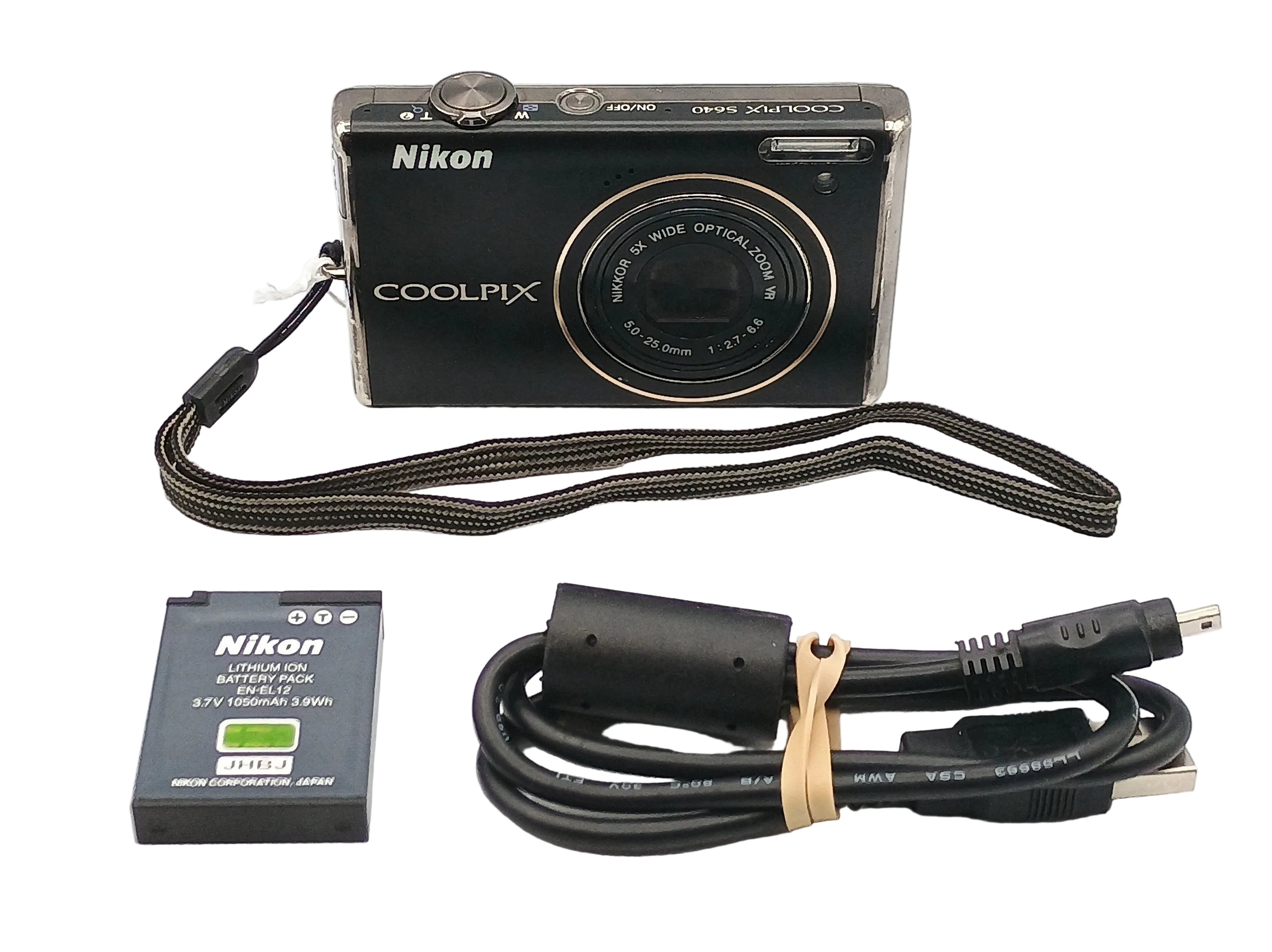 USED Nikon Coolpix S640 Digital Point and Shoot Camera