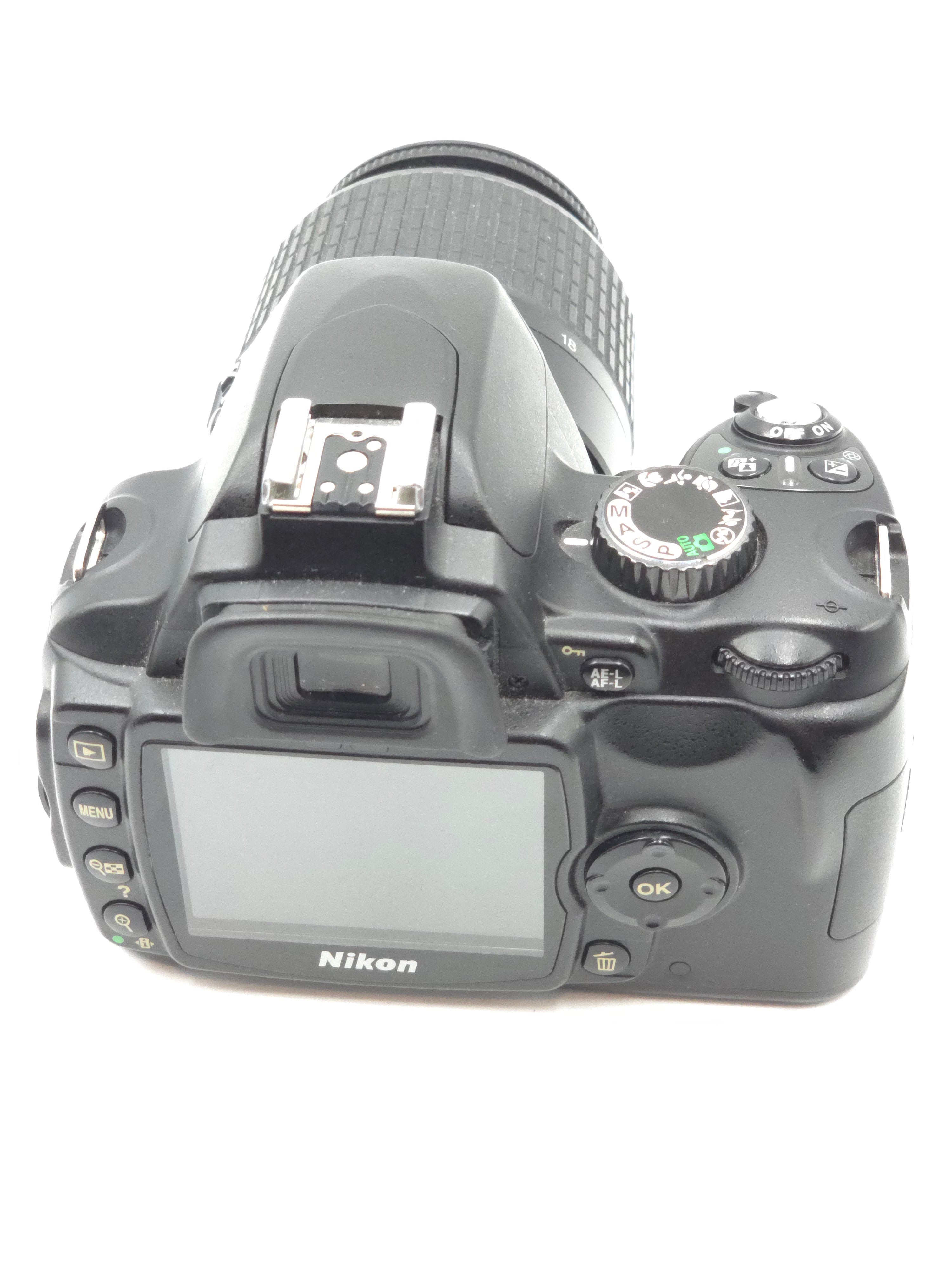 USED Nikon D60 Digital SLR w/ 18-55mm