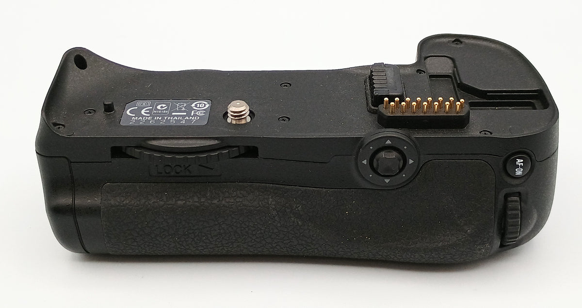 USED Nikon MB-D10 Battery Grip