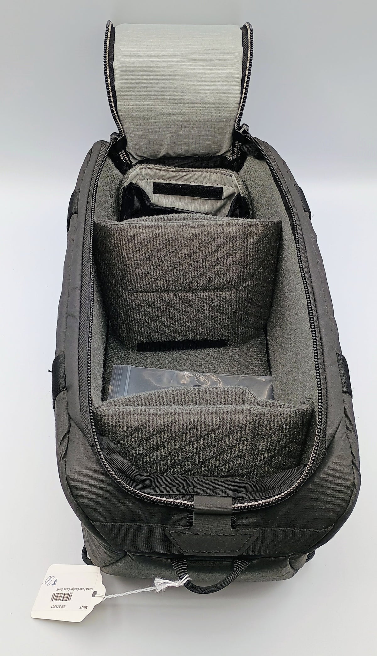 Used Peak Design Cube Small