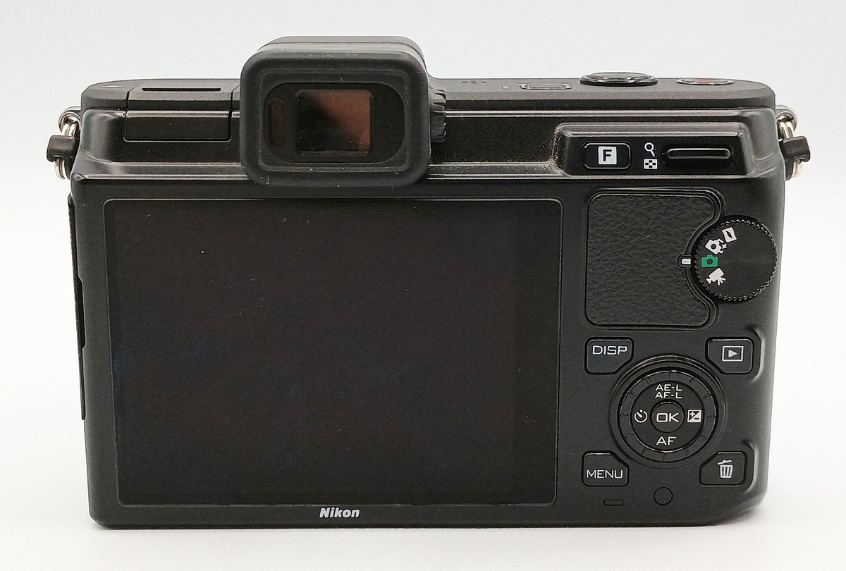USED Nikon 1 V1 mirrorless w/ 10-30mm VR BLK