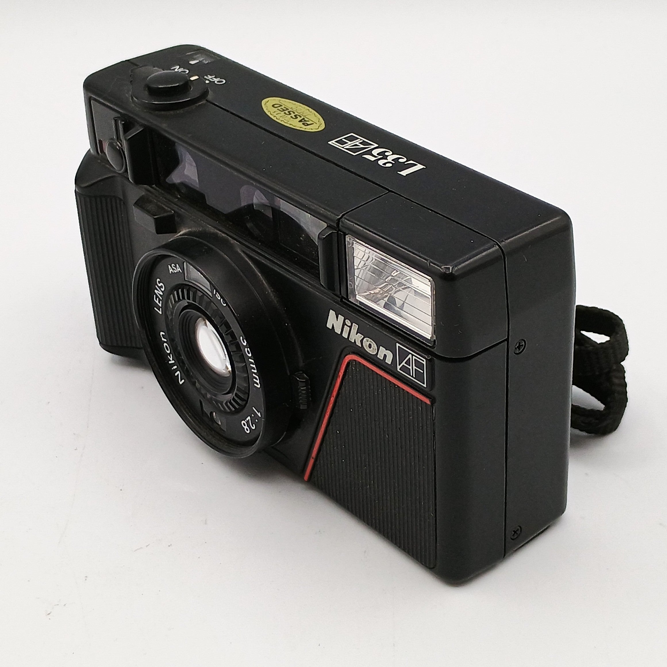 USED Nikon L35 AF 35mm Film Point and Shoot -PARTS-