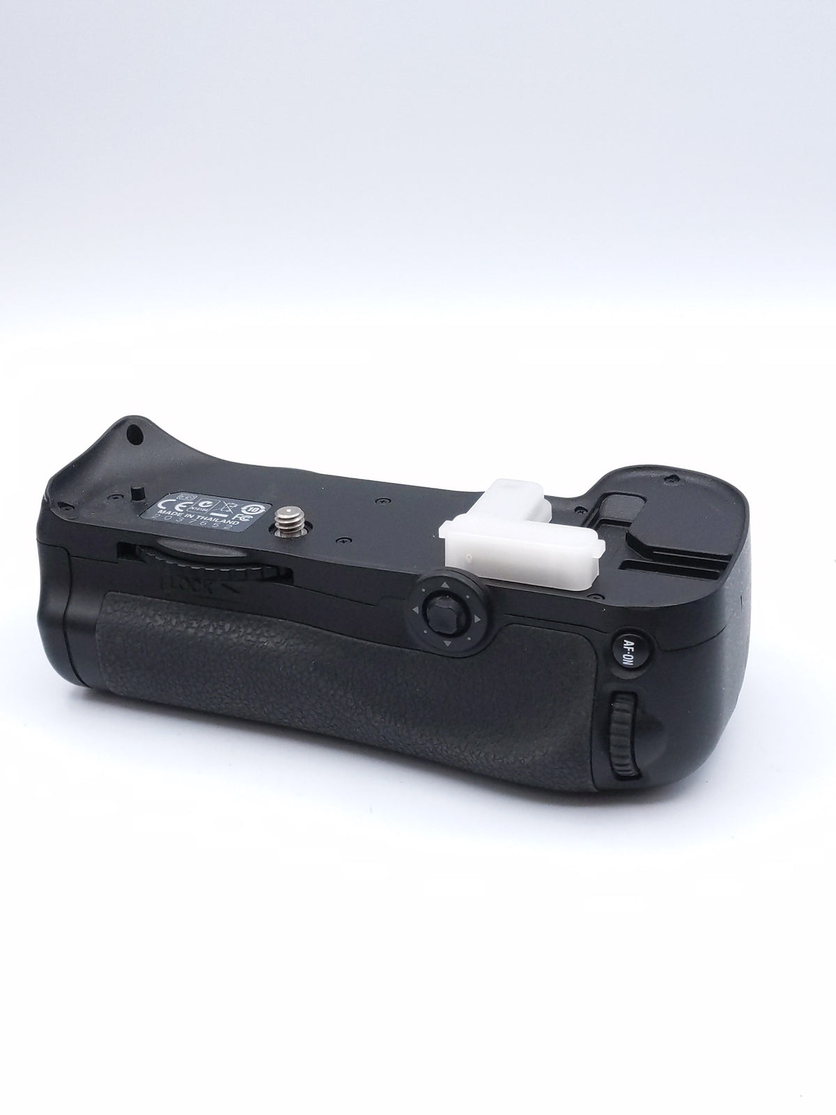 USED Nikon MB-D10 Battery Grip