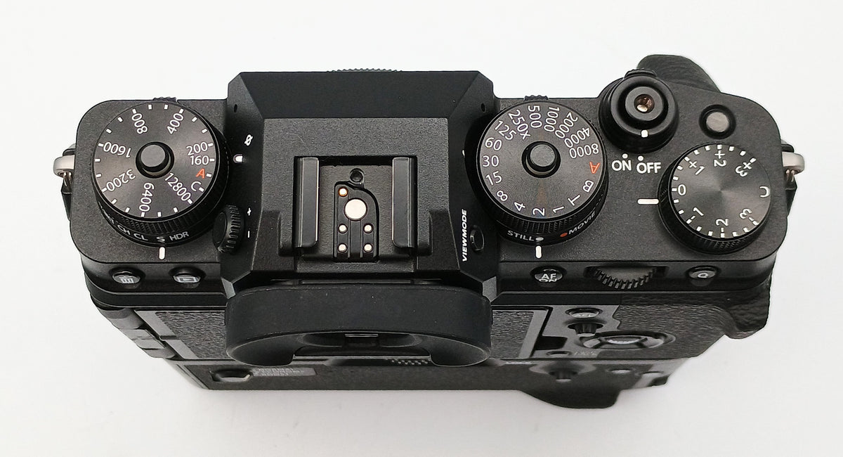 Used Fujifilm X-T4 Mirrorless Digital Camera Body (Black)