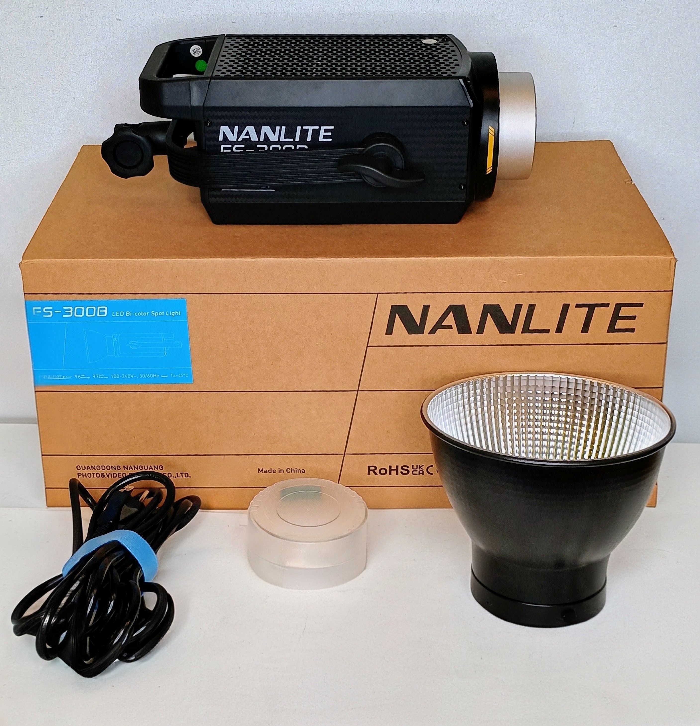 Used Nanite FS-300B Light