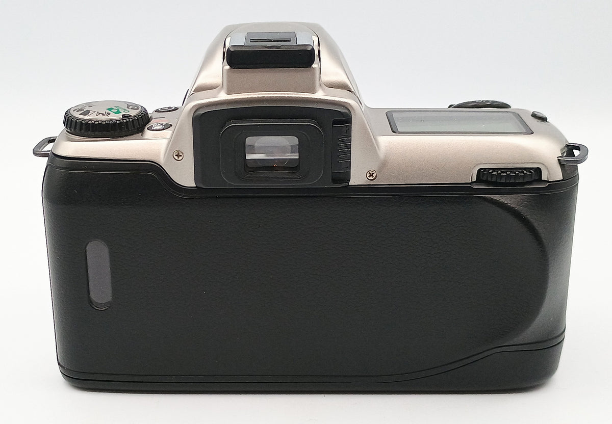 USED Nikon N65