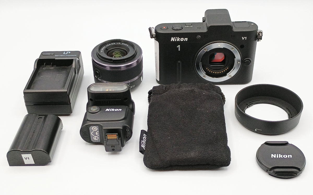 USED Nikon 1 V1 mirrorless w/ 10-30mm VR BLK