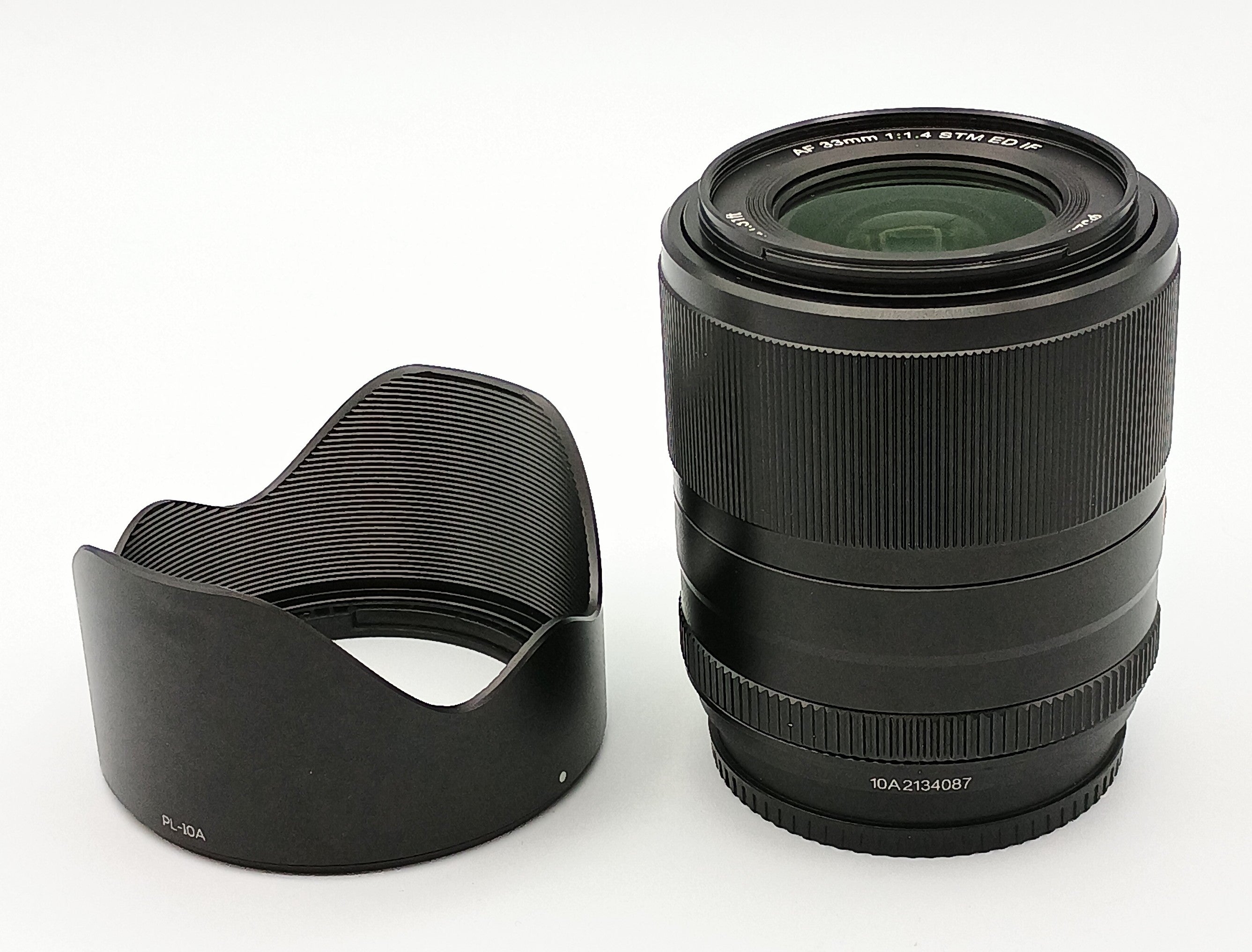 Used Viltrox 33mm f1.4 AF lens Fuji X-mount STM
