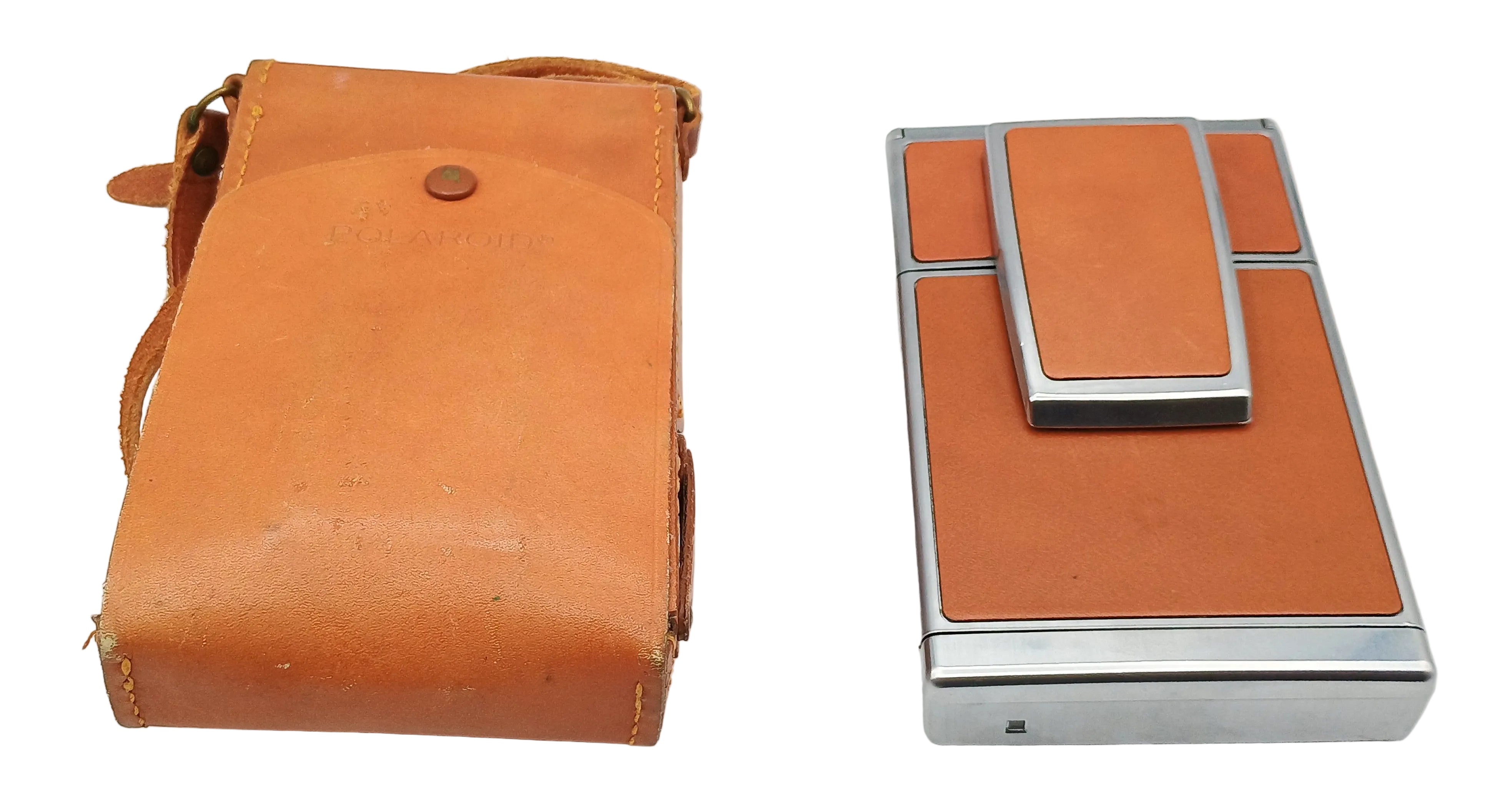 USED Polaroid SX-70 Land Camera w/ Leather Case