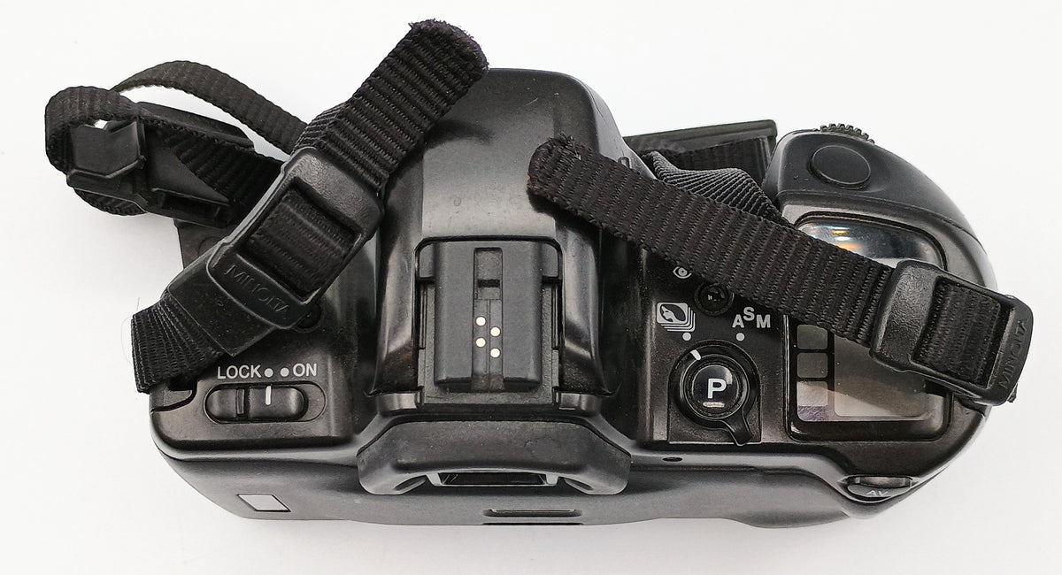 USED Minolta Maxxum 400si with 28-80mm f3.5-5.6 Quantaray Lens