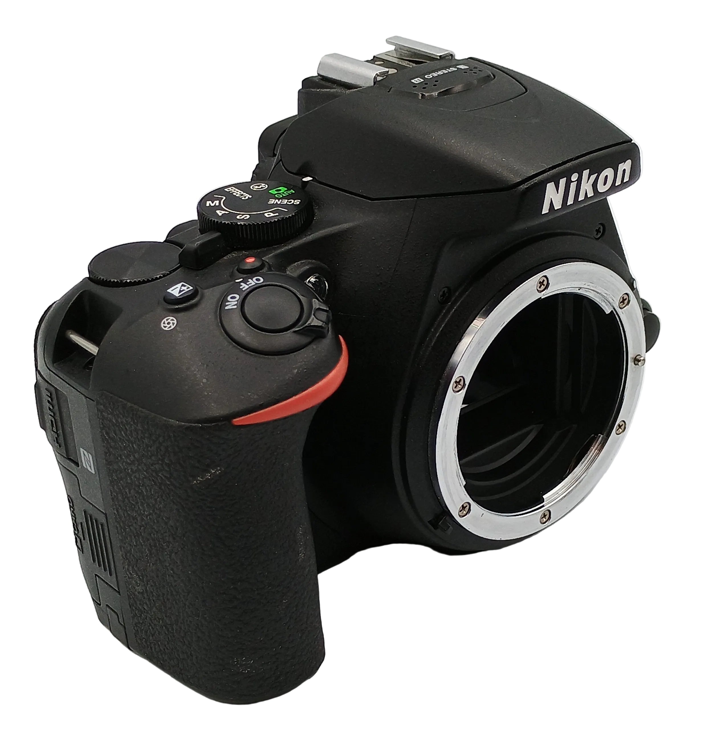 USED Nikon D5600 DSLR Camera with 18-55
