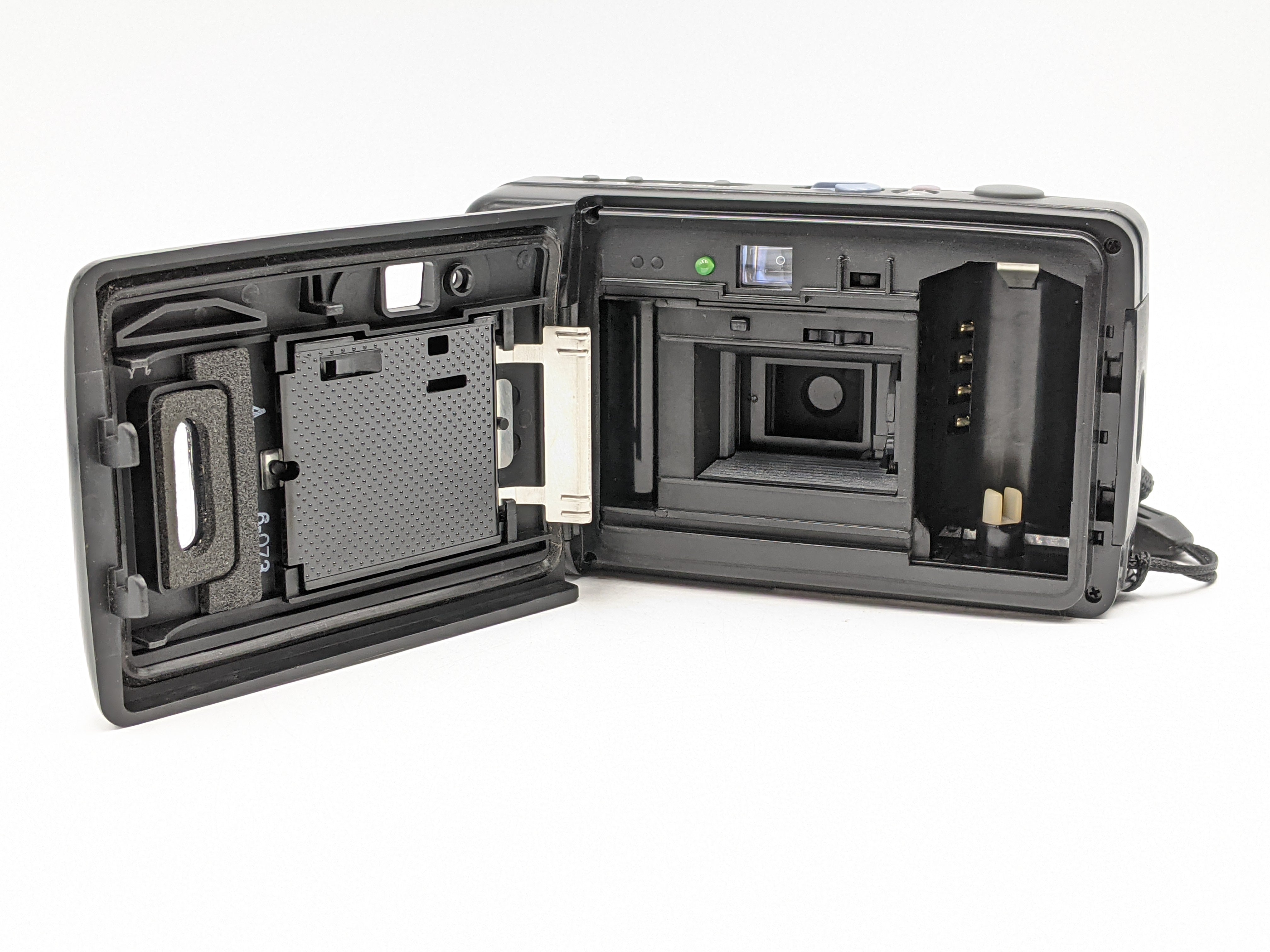 USED Ricoh FF-8WR Weather Resistant! Film Point and Shoot Camera