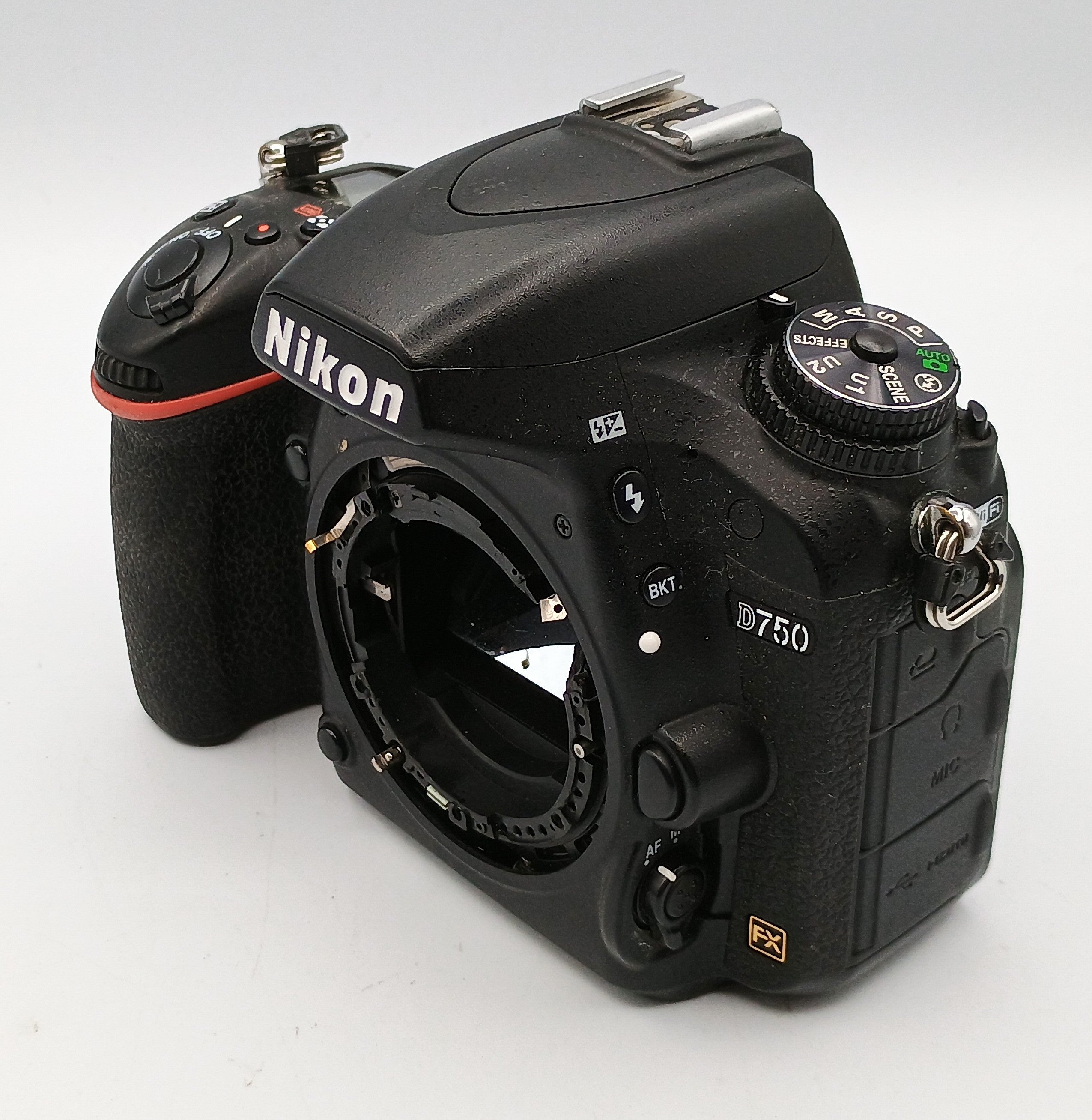 USED Nikon D750 DSLR Camera (Body Only)