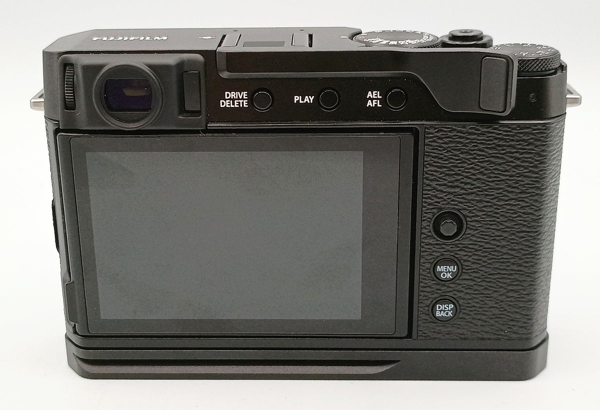 Used Fujifilm X-E4 Mirrorless Camera Body (Black)