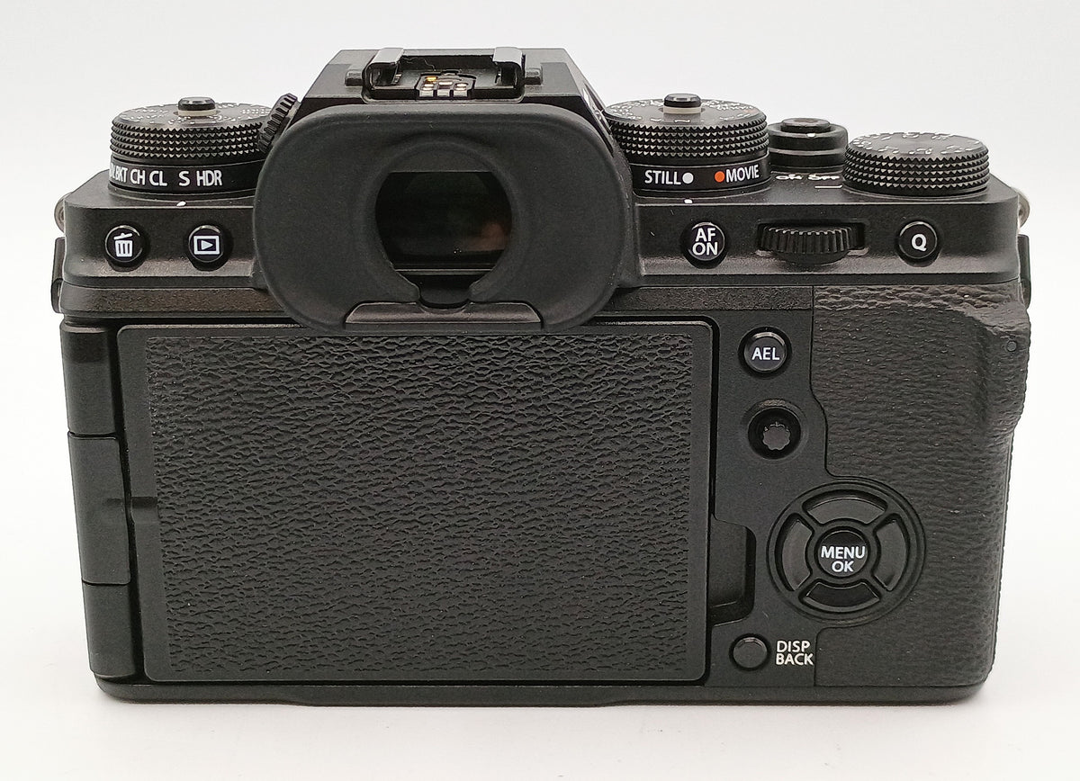 Used Fujifilm X-T4 Mirrorless Digital Camera Body (Black)