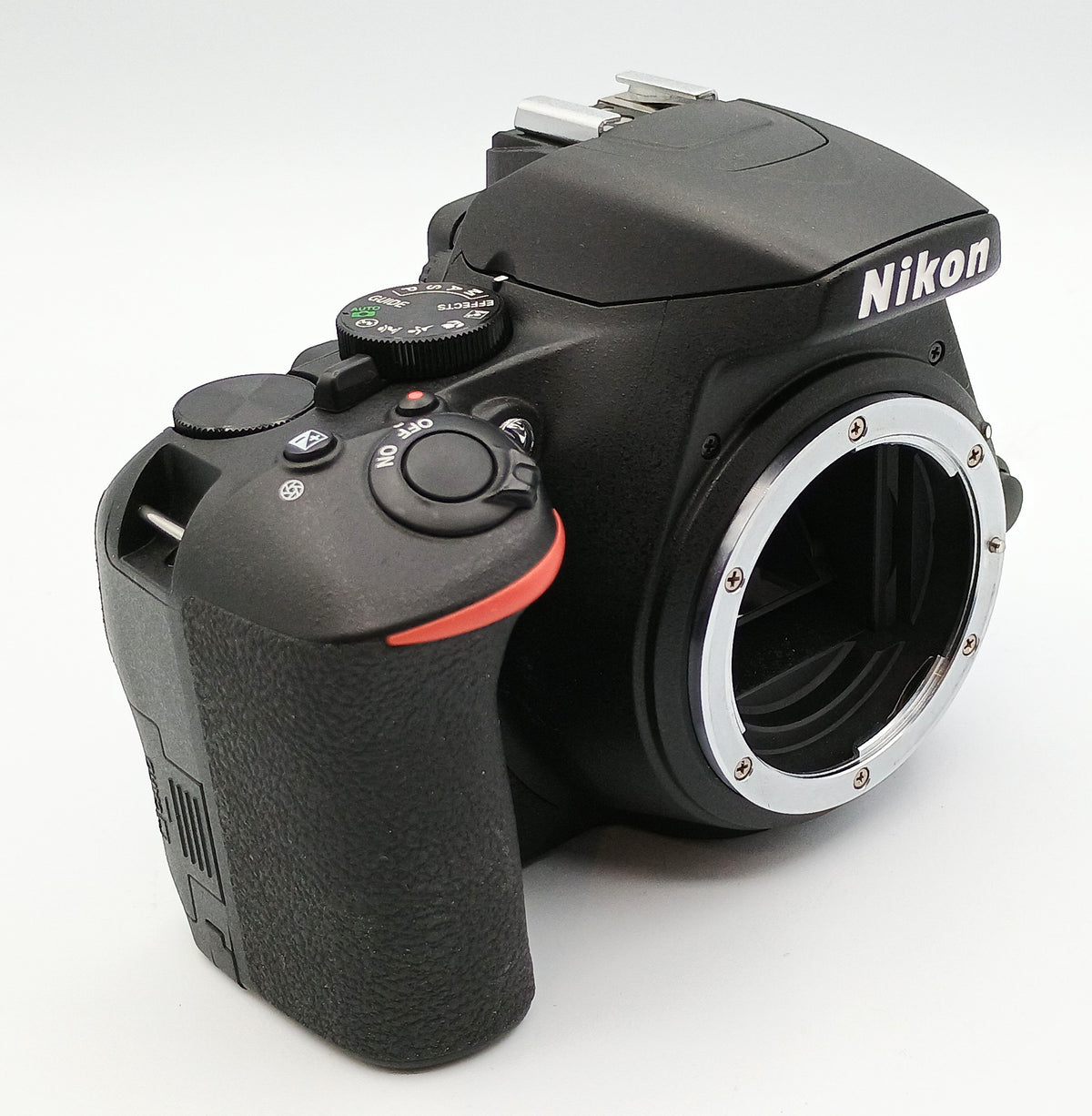 USED Nikon D3500 DSLR w/ AF-P 18-55mm VR Lens (Black)