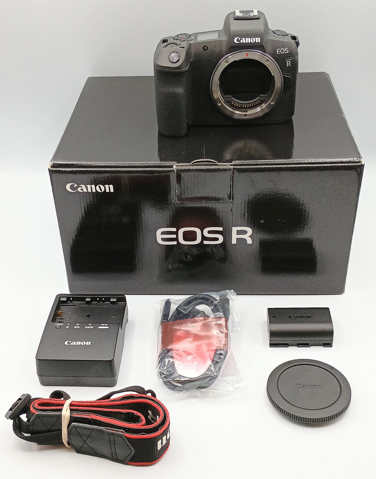 USED Canon EOS R Mirrorless Full-Frame Digital Camera Body